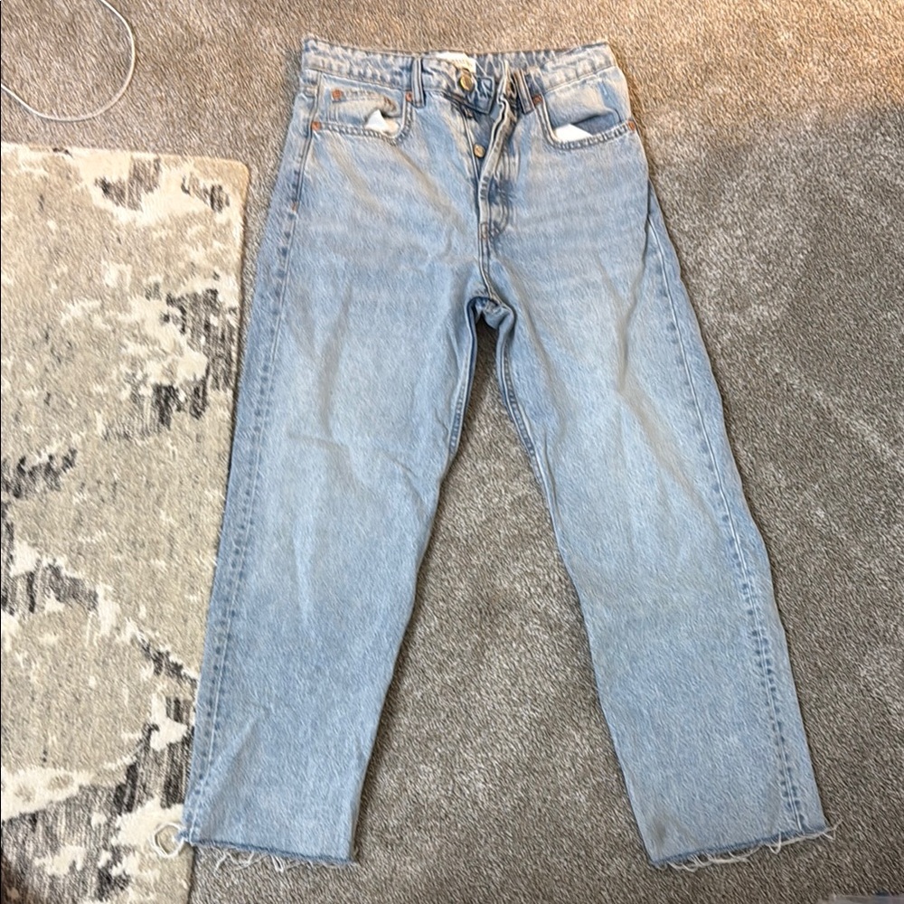 Women’s Zara Blue Straight Jeans